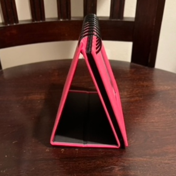 NEW stand up flip photo album for mini instant film, bright pink, holds 36 pics - Picture 3 of 8